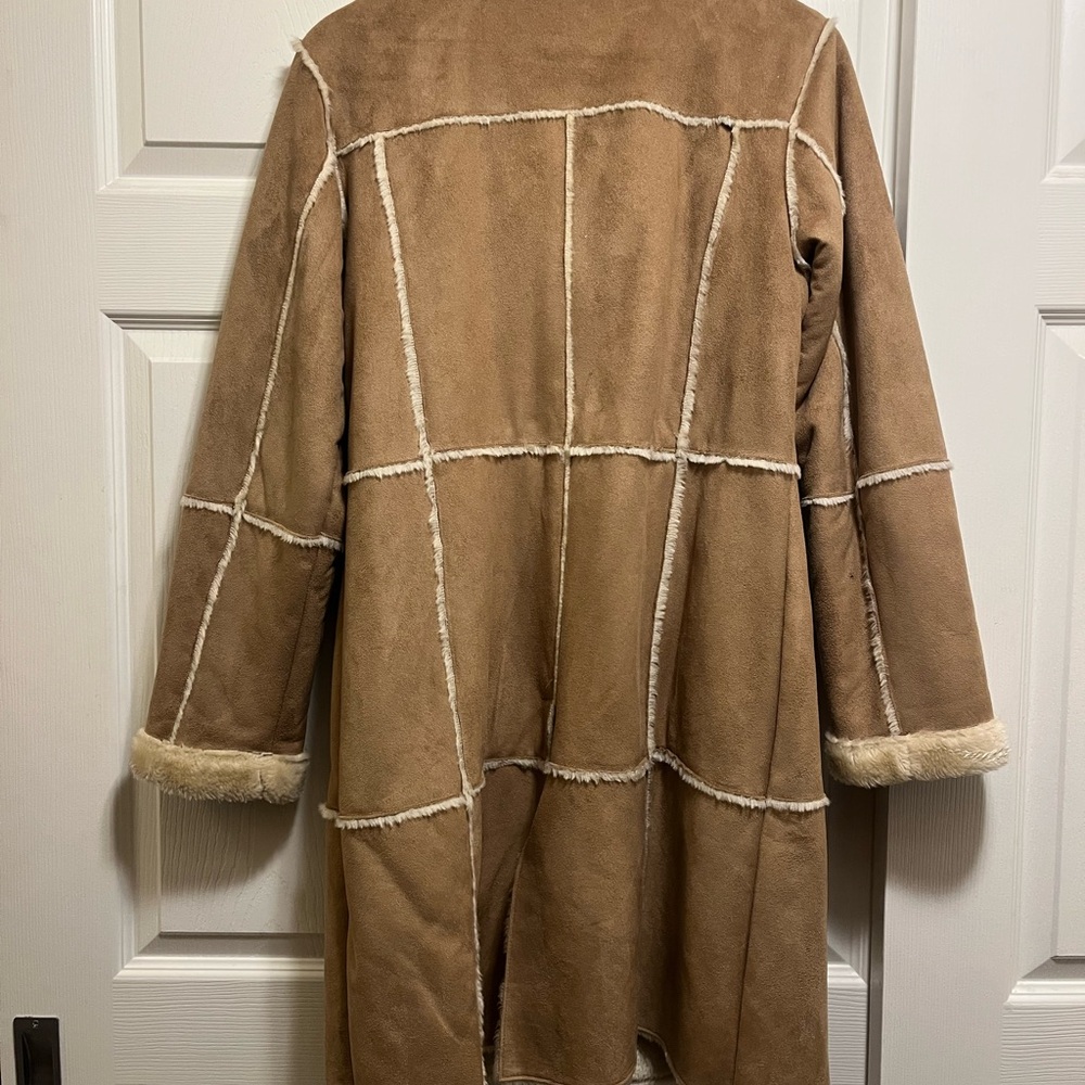 Vintage Tan Jacket with Cream Accents - Picture 4 of 6